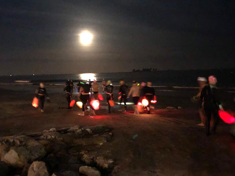 Último nado de LUNA LLENA del otoño